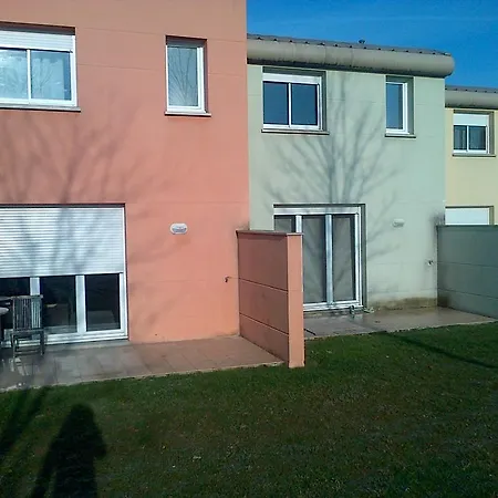 Park & Suites Village Marne La Vallee-montevrain 아파트
