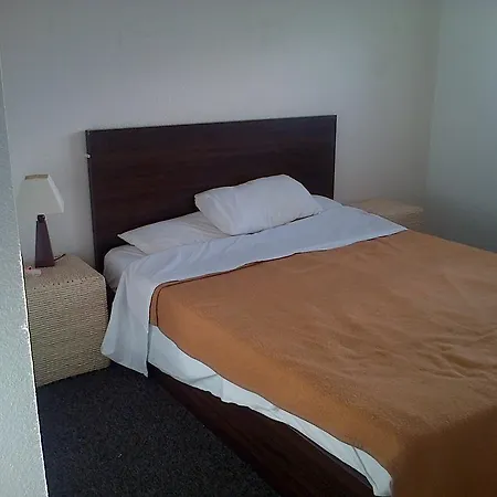 Park & Suites Village Marne La Vallee-montevrain 몽테브랭