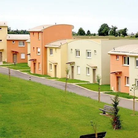 Park & Suites Village Marne La Vallee-montevrain 아파트 *